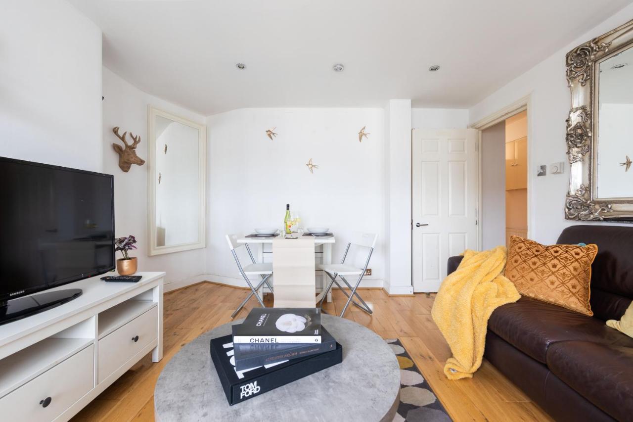Spacious 1 Bed Oxford Street Apartment - Sleeps 4 Londyn Zewnętrze zdjęcie